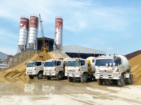 จำหน่ายคอนกรีตฟุตติ้ง สมุทรสาคร